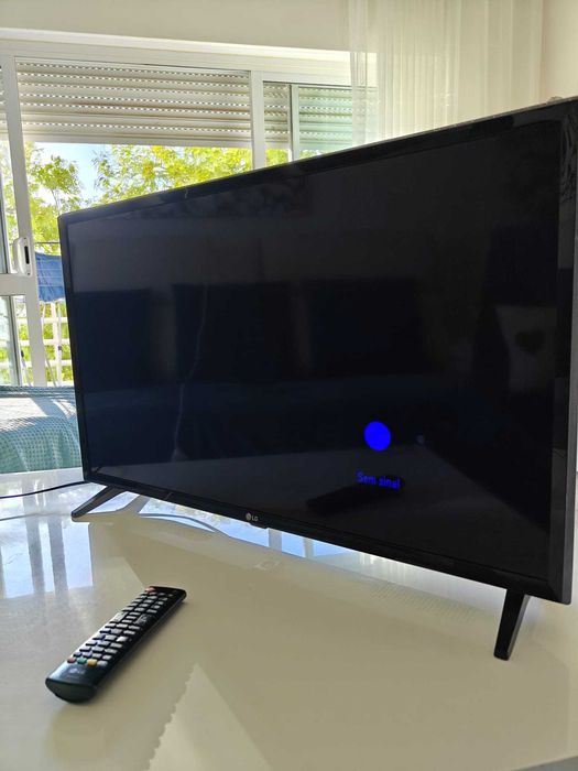 TV LG 32" (32LV340C)