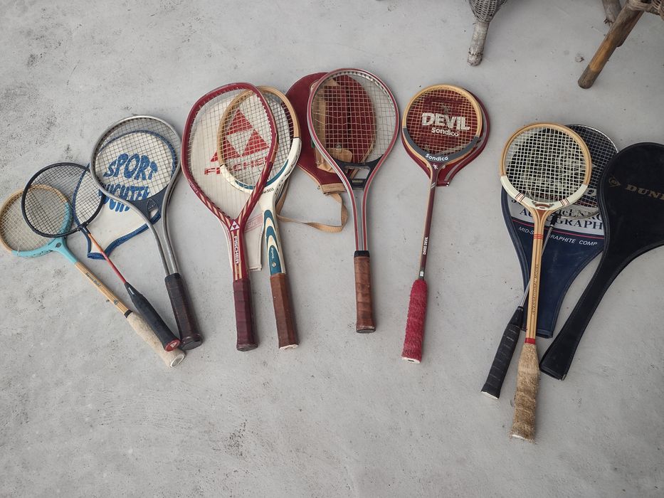 Rakiety do badmintona i squasha i tenisa