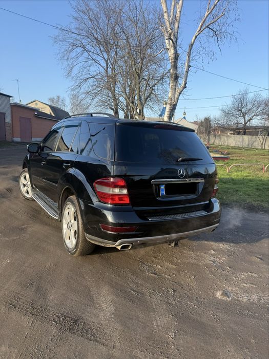 Продам свой мерседес мл350