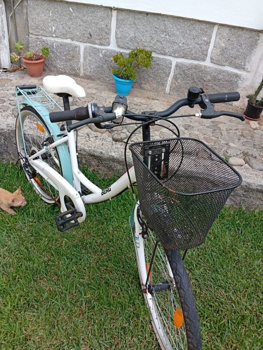 Bicicleta berg de passeio feminina