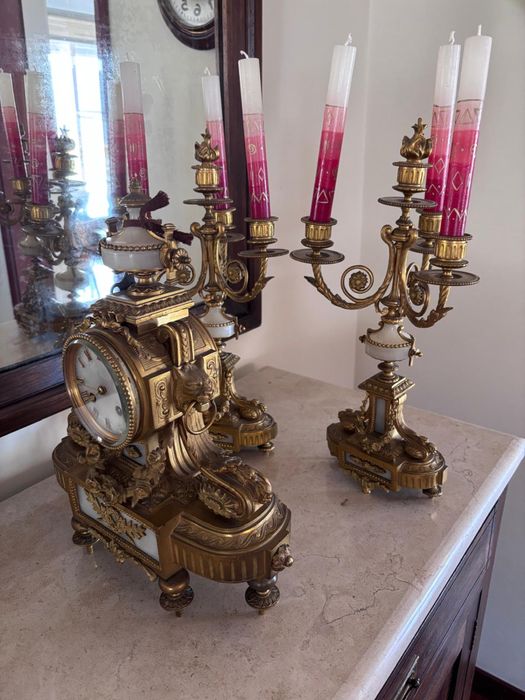 Conjunto Relogio e Candelabros
