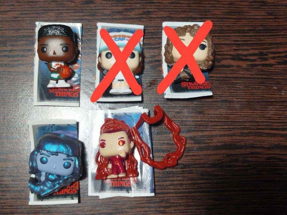 обмен фигурок очень странные дела киндер