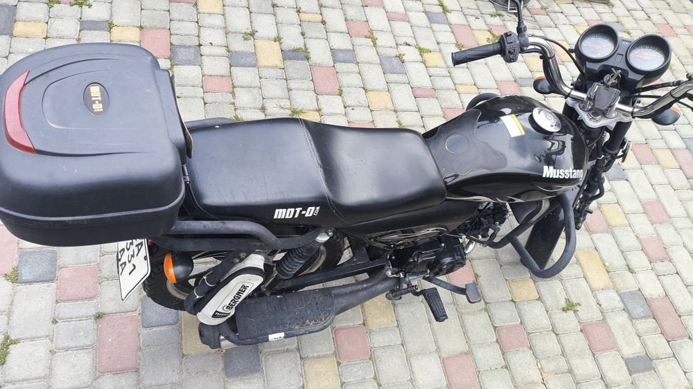 Продам Мустанг 125