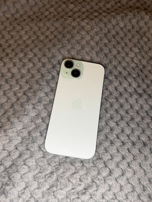 Iphone 15 zielony 86% kondycji