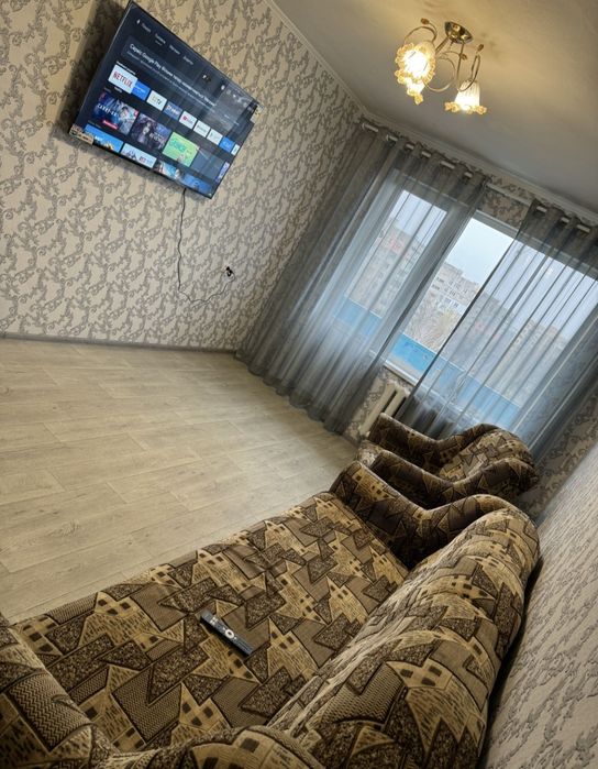 Квартира 2 кім. з ремонтом і меблями /о