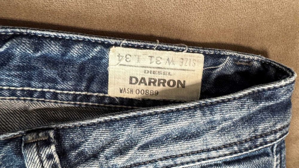 Męskie spodnie jeansowe Diesel Darron, r. W31/L34 - idealny stan