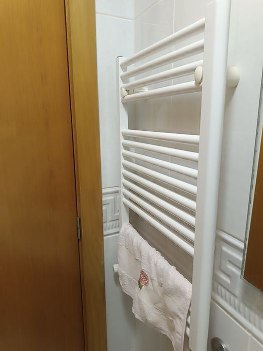 2 radiadores / aquecedores se toalhas