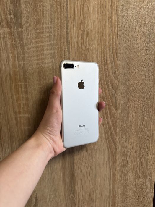 Iphone 7 plus + silver 32
