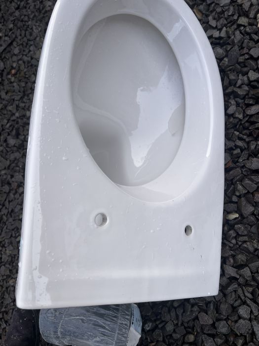 Продам унітаз підвісний