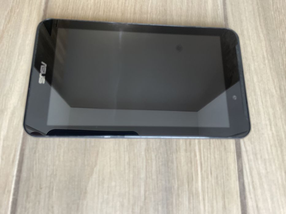 Планшет Asus  MemoPad 7 K01A