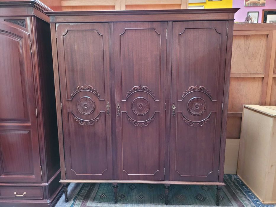 Roupeiro vintage - Muito bom estado geral