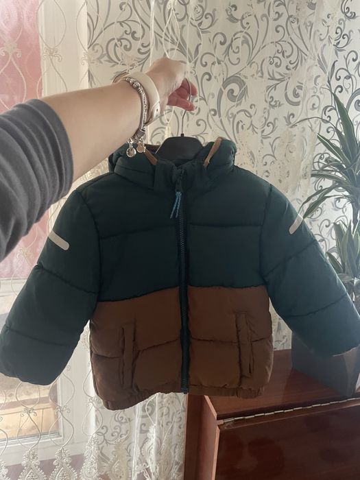 Продам: Курточка H&M