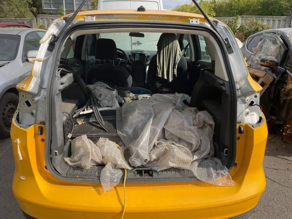 Ford c max двери