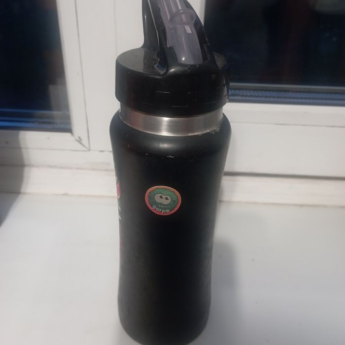 Бутилки для води на 500 мл