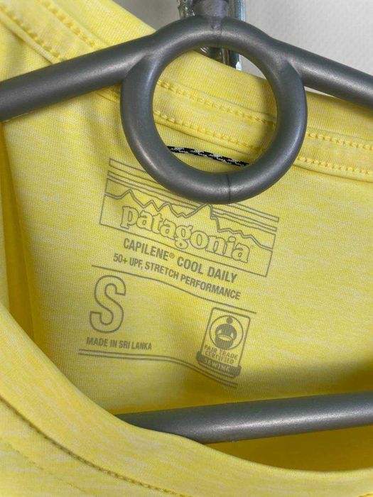 Patagonia capilene cool daily graphic shirt w 50+ upf жіноча футболка