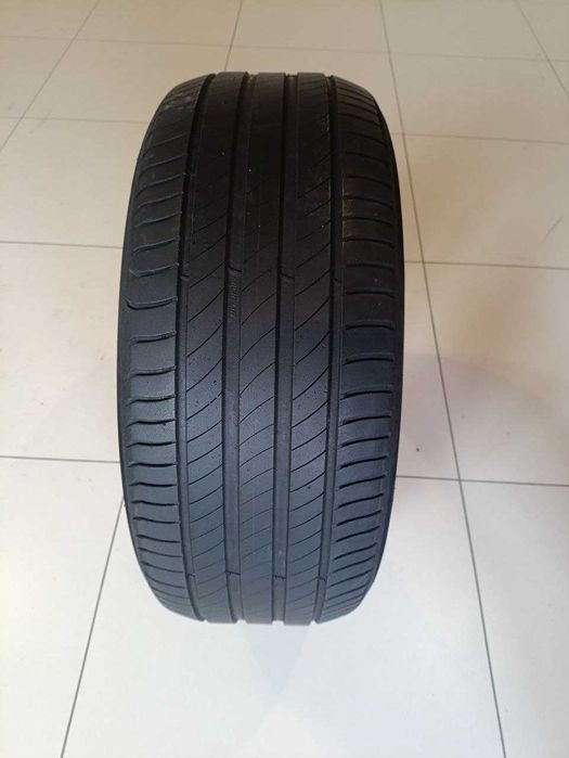 Одна шина б/у 235/55R17 103W Michelin Primacy 4