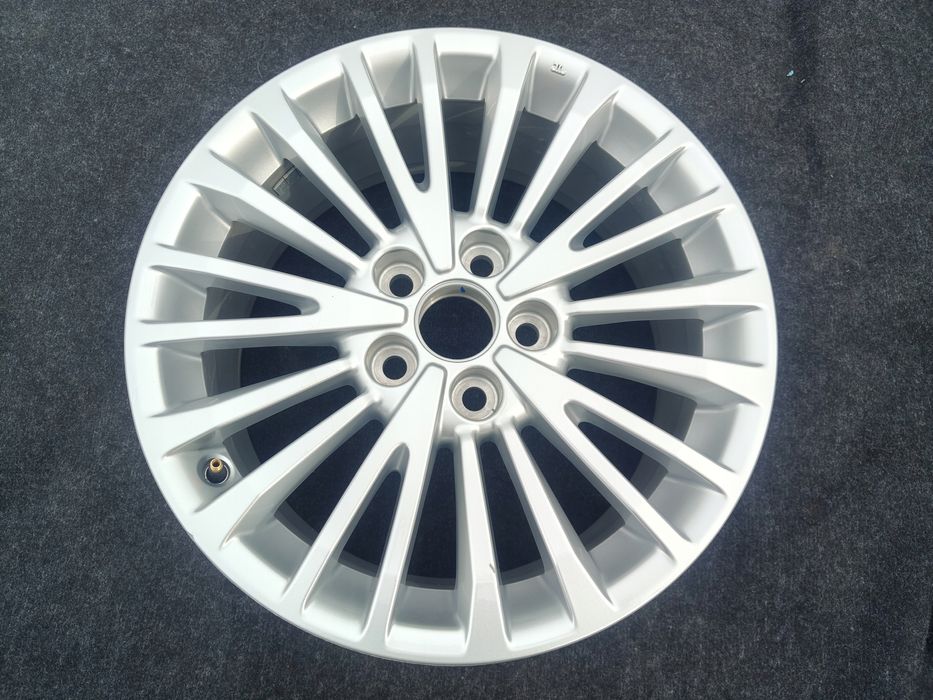 felga toyota camry ii 17 oryginał csb tel.509100323