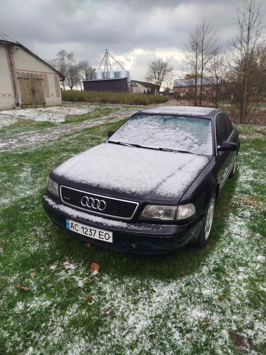 Продам ауді а8 повний привід