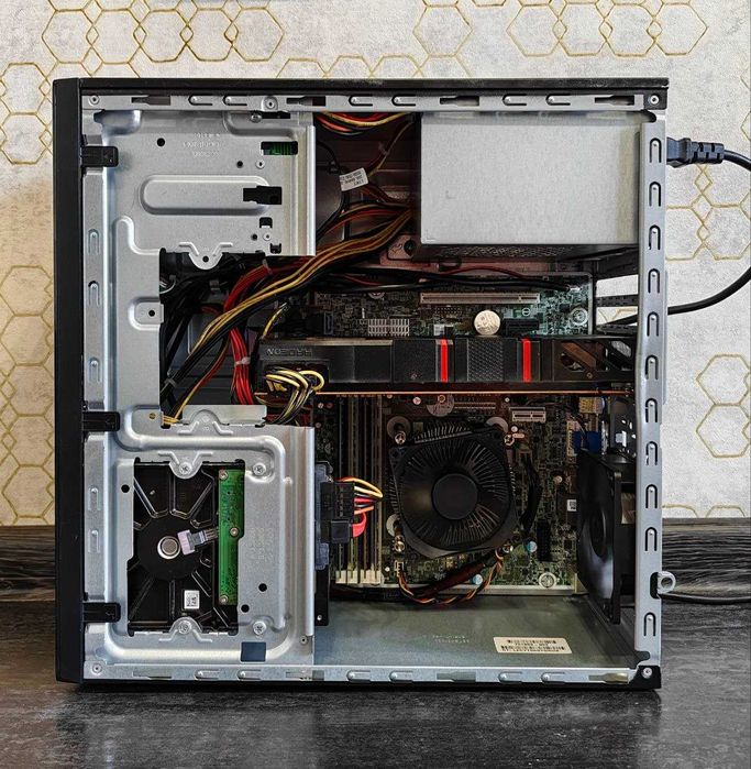 Ігровий ПК i5 4590 16 ОЗУ R9 270 2GB SSD+HDD Intel 4 Ядра 3.70 GHz