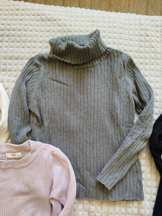 Набір кофт 128 розмір для дівчинки