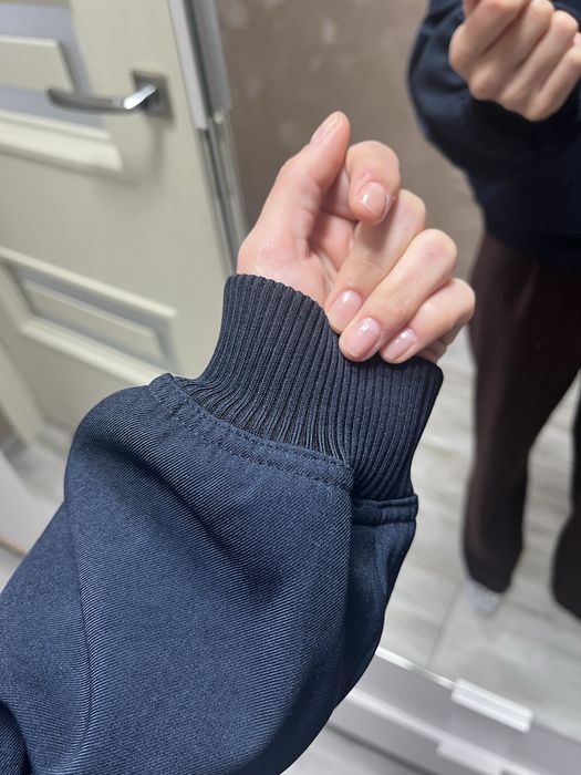 Бомбер Zara ,гарний стан