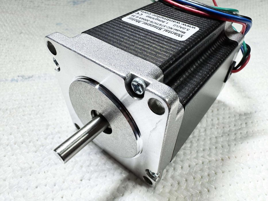 Шаговый двигатель Wantai NC-57STH76-3004A-6.35 (NEMA23, Ø6.35 мм вал)