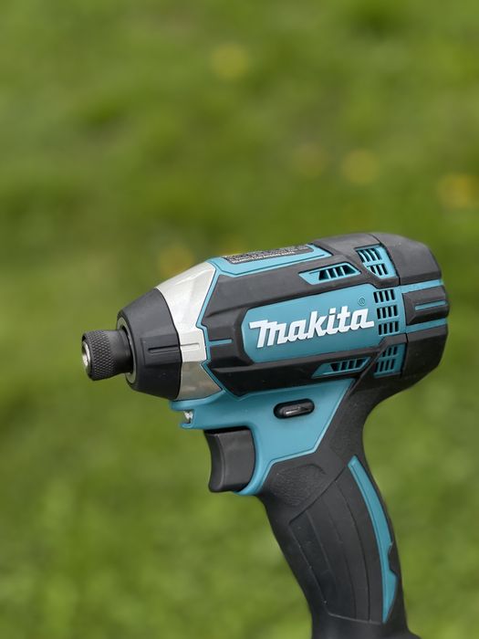 УДАРНИЙ Шуруповерт Makita XDT11 18V. IMPACT Оригінал USA
