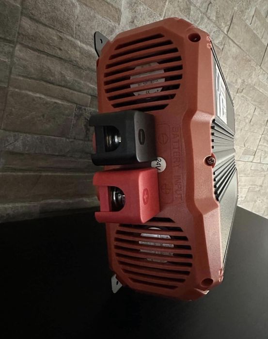Inversor Onda Pura 24V ou 12V / 220V  3000W / 6000W | Antes 260€  Agora 220€