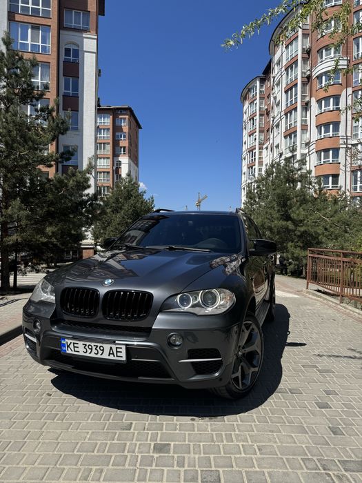 Продам BMW x5 e70 35d