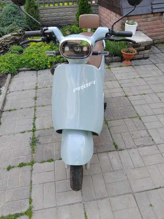 Продам електромопед новий
