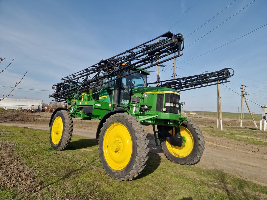 Самохідний оприскувач JOHN DEERE-4710