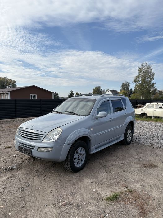 продам SSANG YONG 2.7 дизель повний привід
