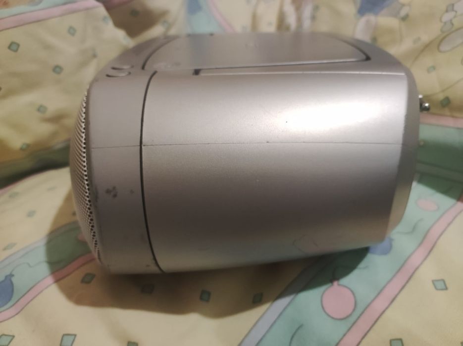 магнитола Sony zs-ps30cp на аккумуляторах, usb , cd-rw mp3 , aux