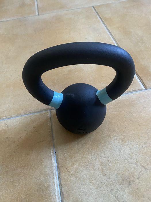 Kettlebell 4 kg BOXPT