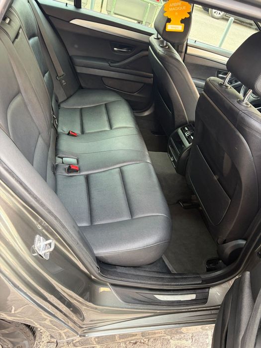 BMW 520d Touring LCI  EfficientDynamics— 12/2013 — Conforto Premium BMW