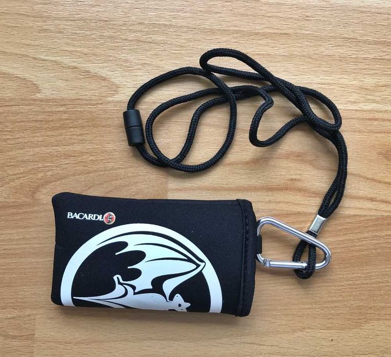 Porta chaves bussola mosquetão carteira Prozis novos