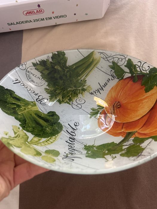 Saladeira em vidro 25cm