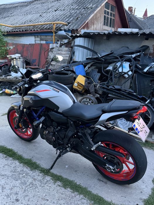 Yamaha mt 07 abs