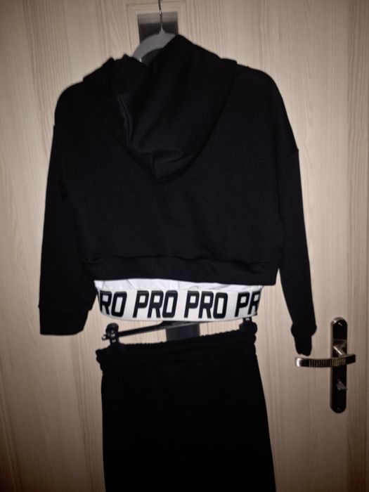 Dres czarny roz s
