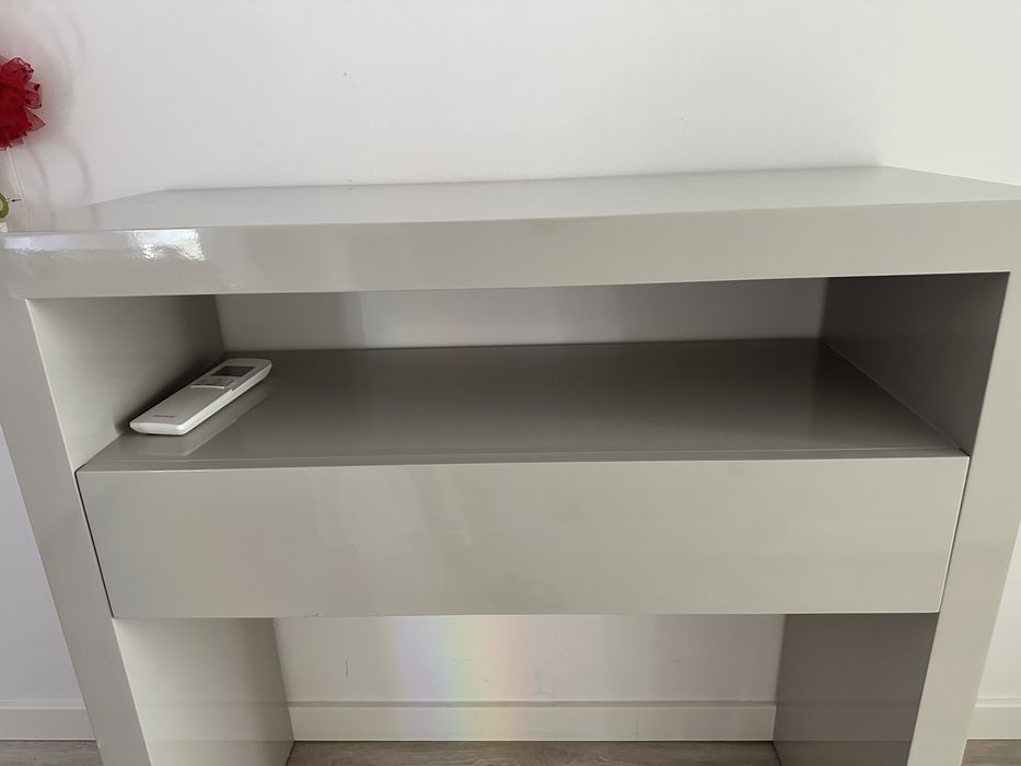 Aparador/Móvel de entrada