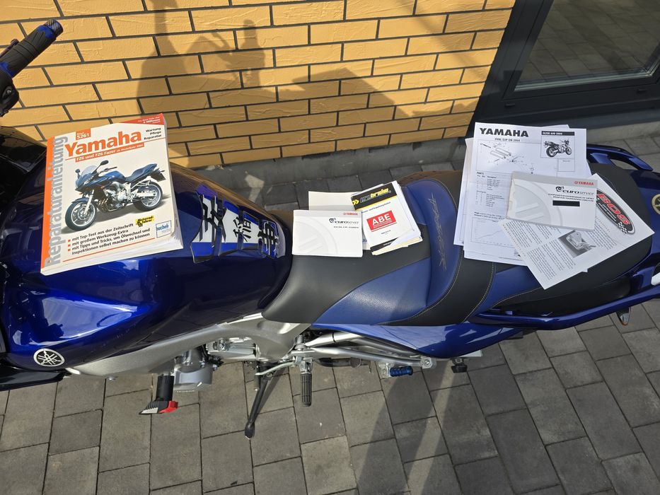 Продаю YAMAHA FZ6S