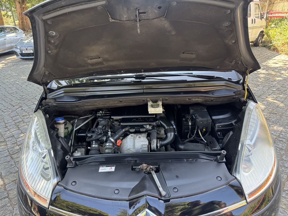 Citroen C4 Picasso ( Com possibilidade de financiamento)