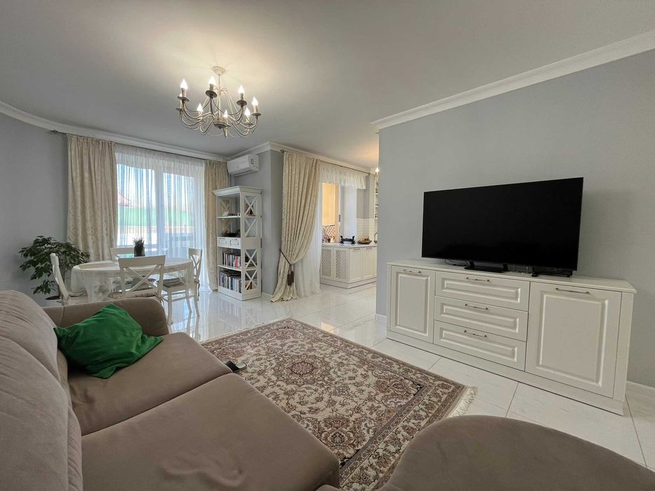 Продаж 3кім. гарний ремонт низький поверх ж/к Чайка вул.Лобановського