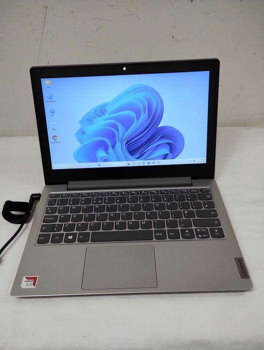 Laptop LENOVO Ideapad SLIM 1-11AST-05 /2,2GHz /DDR4 /WINDOWS 11