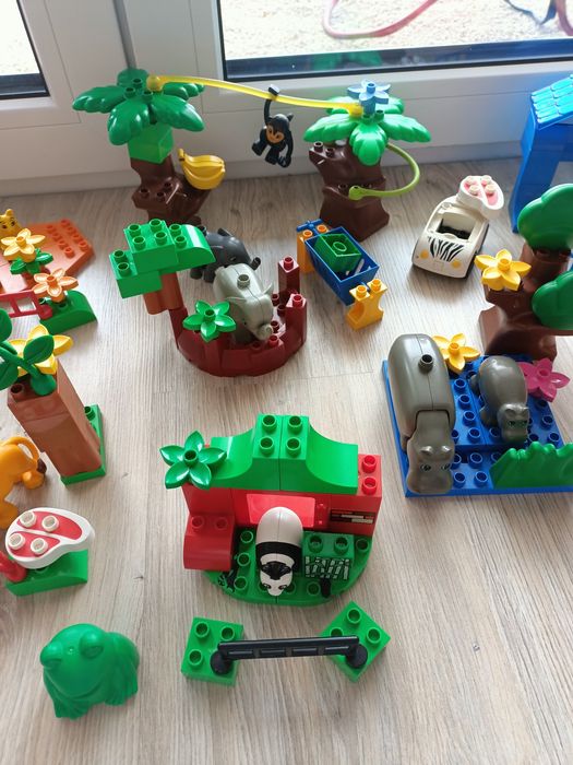 Ogromny zestaw klocków LEGO Duplo zoo