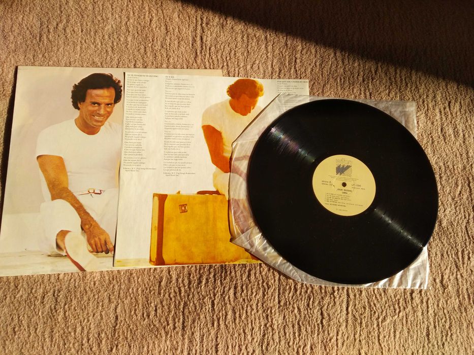 Płyta winylowa Julio Iglesias Libra - stan idealny ! Winyl.