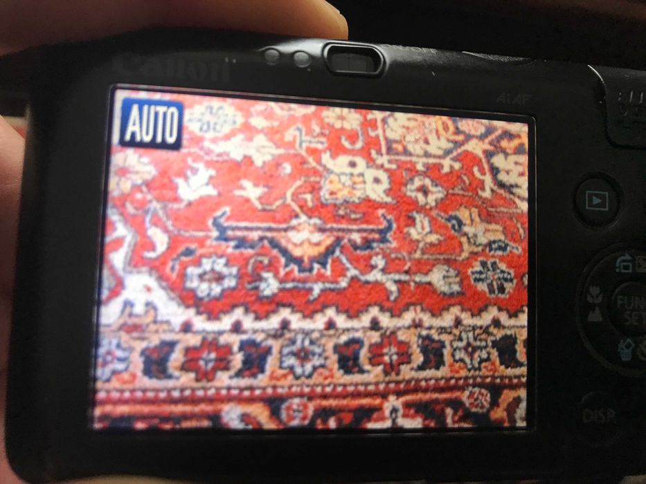 Цифрова фотокамера Canon ixus 100IS (Made in Japan)