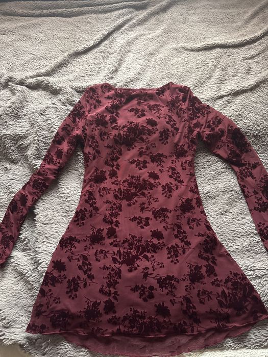 Винна святкова сукня