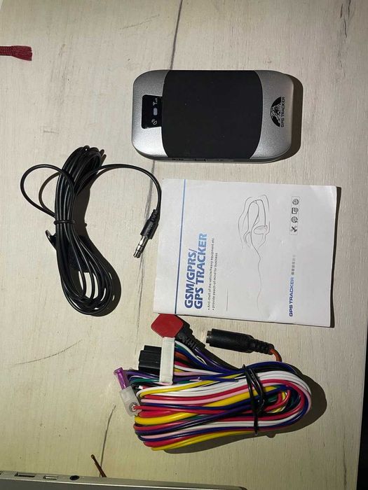 GMS/GPS/GPS tracker
