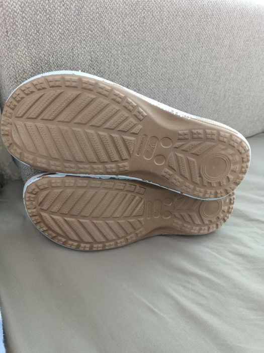 Klapki, chodaki , r. 40/41